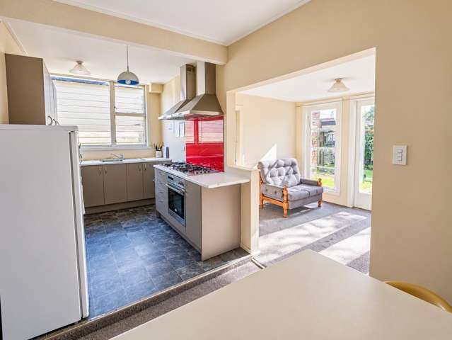 203 North Road North East Valley_1