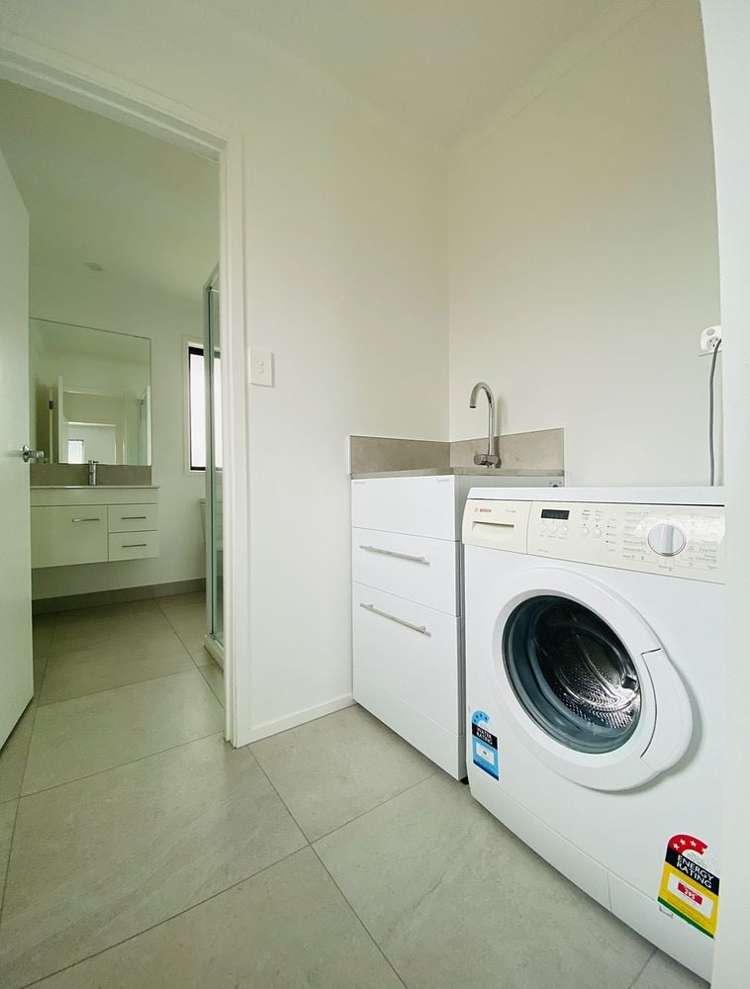 9c Rishworth Avenue Stanmore Bay_8