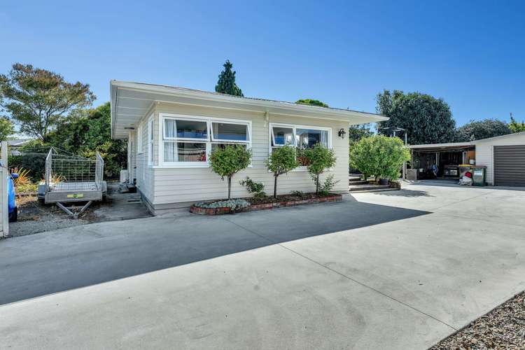 20 Dickens Street Stoke_12