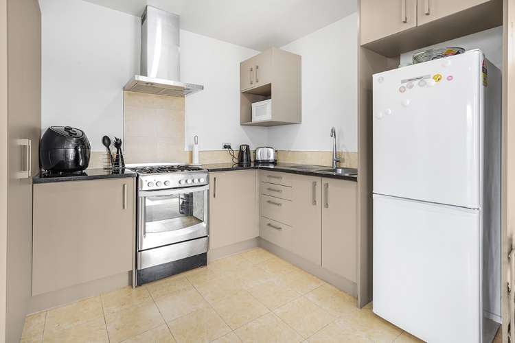 2 Etna Way Dinsdale_16