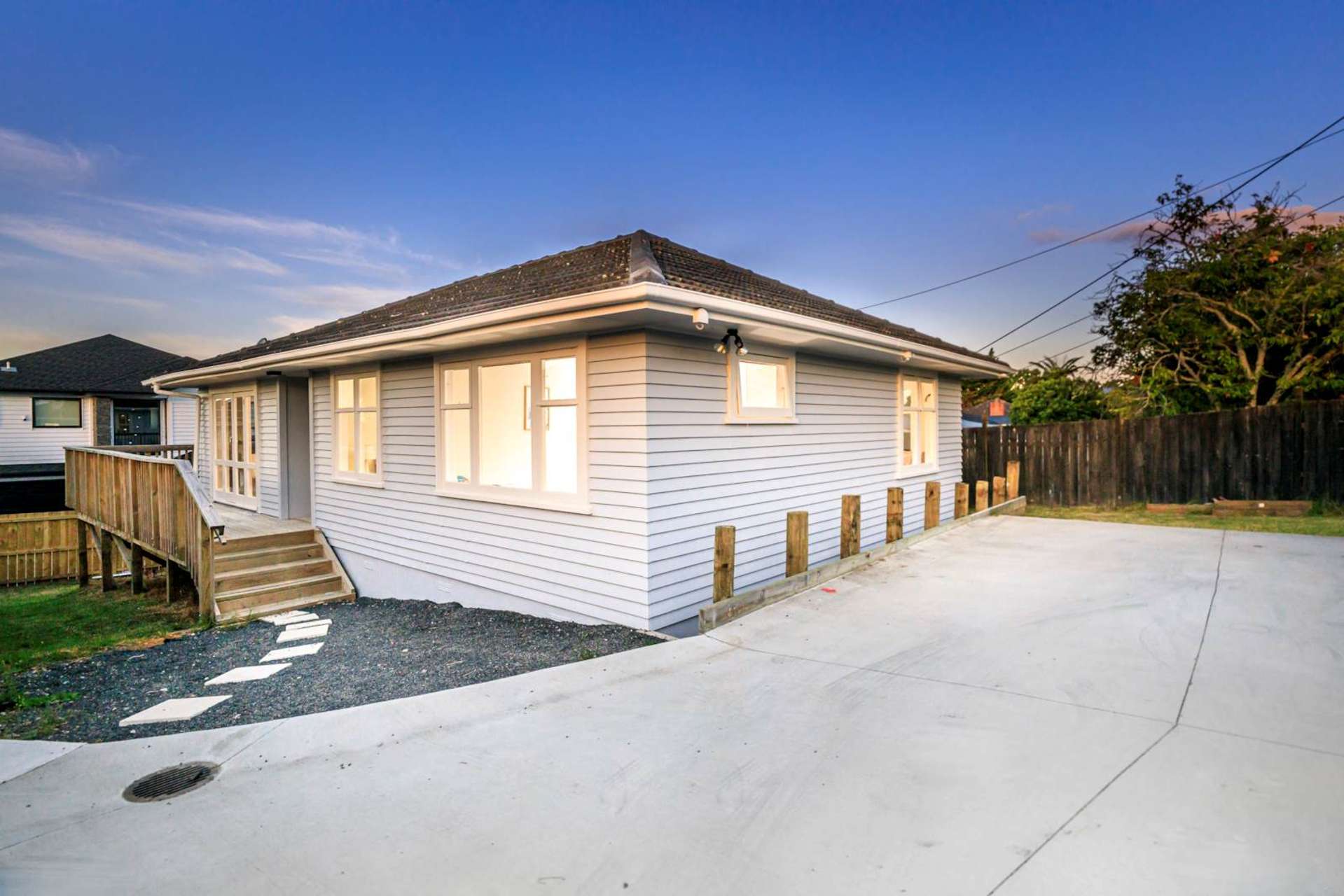 46 Waipani Road Te Atatu Peninsula_0