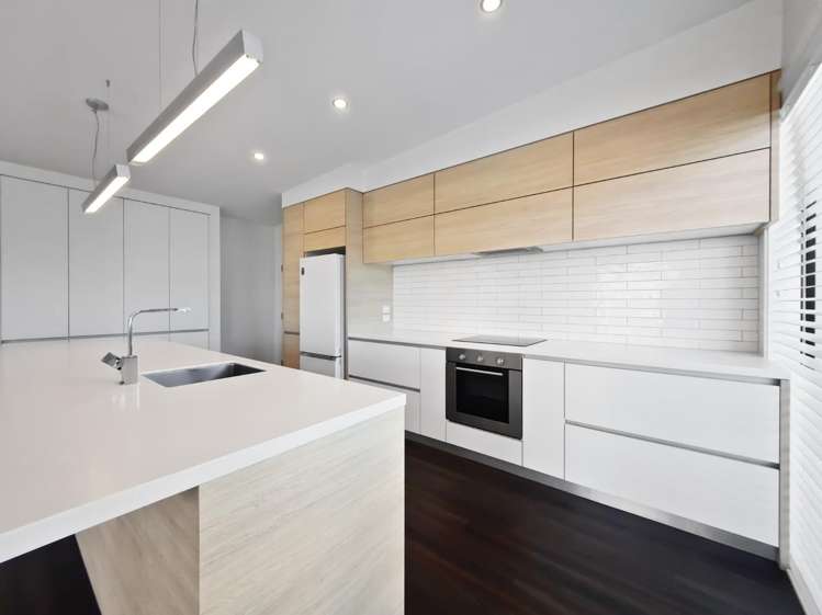 201/277 Kilmore Street 1419_1