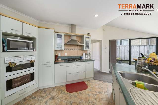 23 Amesbury Drive Churton Park_4