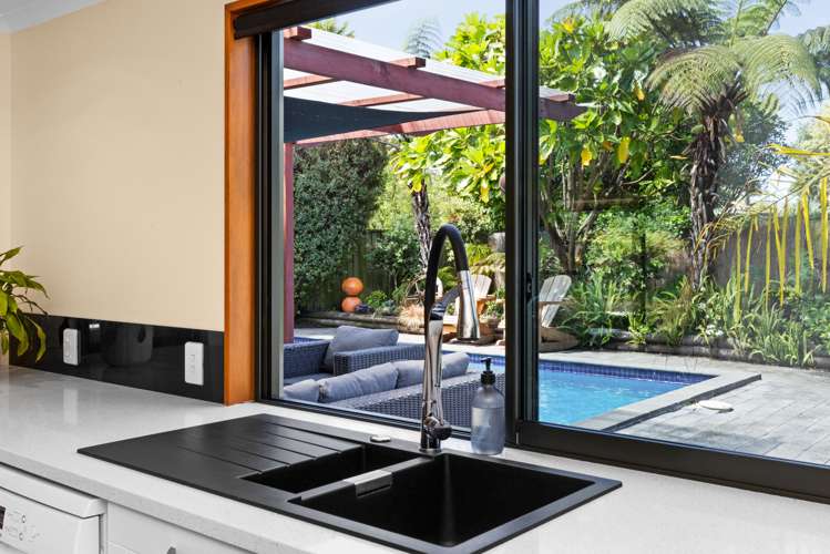 23 Birdwood Street Taradale_4