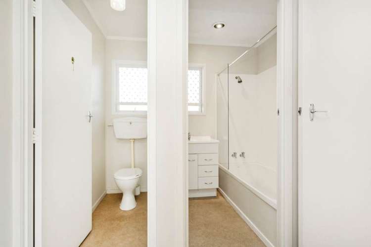 69A Hepburn Road Glendene_11