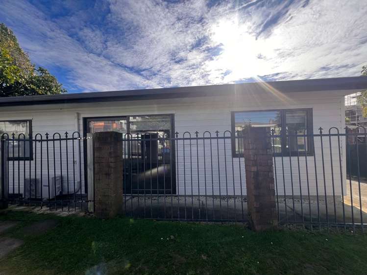 16A Glenorchy Street Glen Eden_1