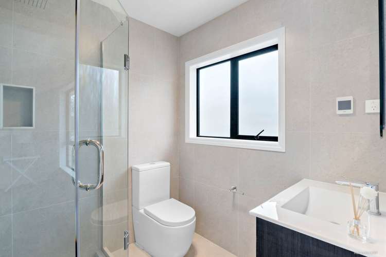 1 Wallen Road Flat Bush_14