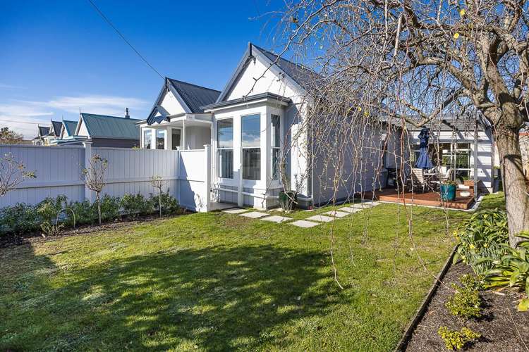 17 Sandringham Street Saint Clair_25