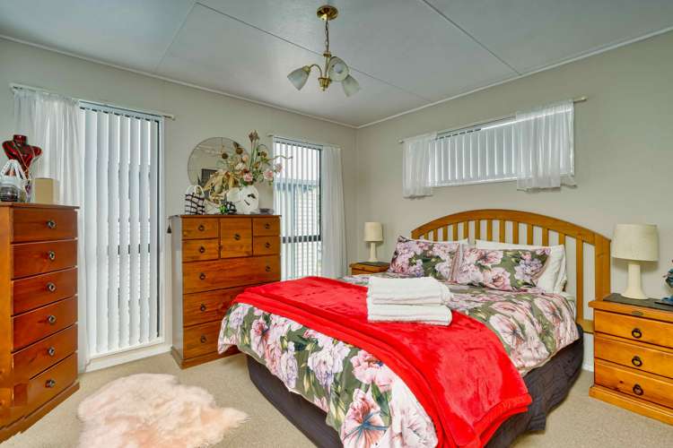 2 Fleetwood Crescent Flaxmere_8