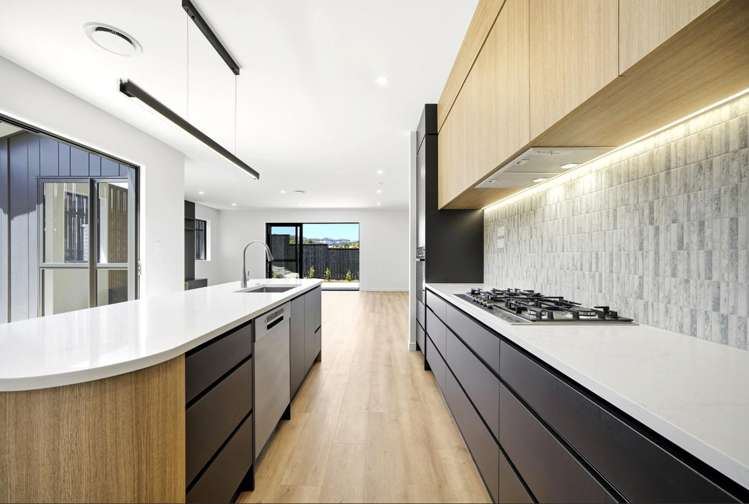 76 Huanui Drive Orewa_7