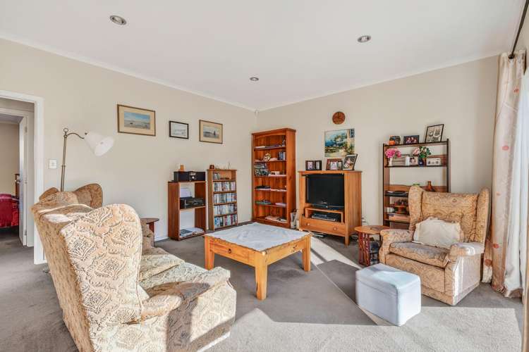 15 Ihimaera Terrace Leamington_8