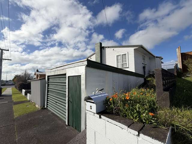 5 Raleigh Street Waitara_2