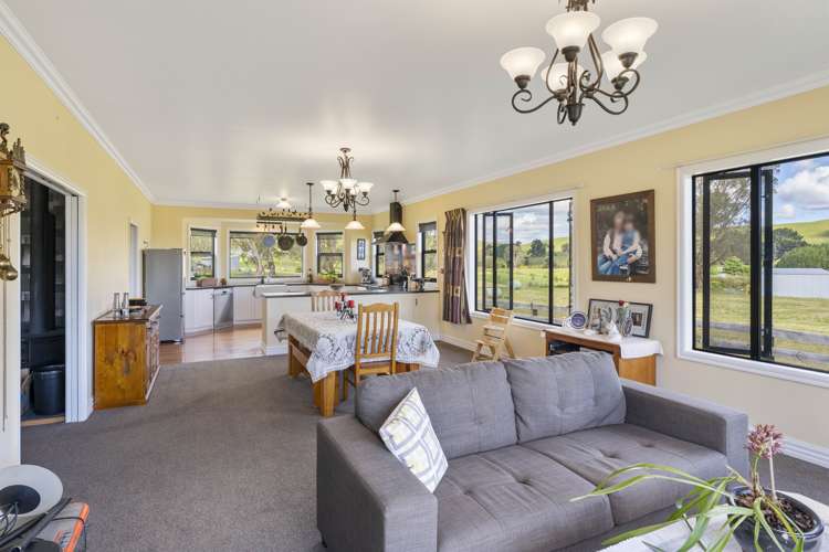 736 Tukairangi Road Kinloch_8
