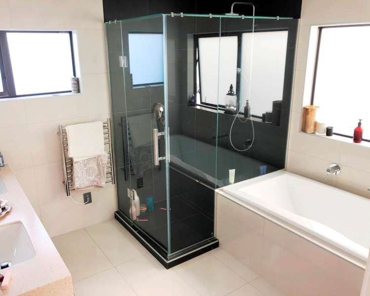 82 Coates Avenue Orakei_13