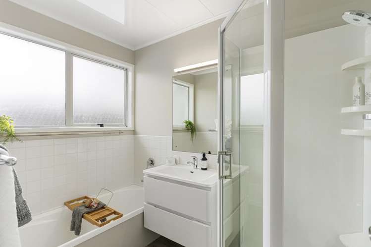 8 Babington Place Torbay_10