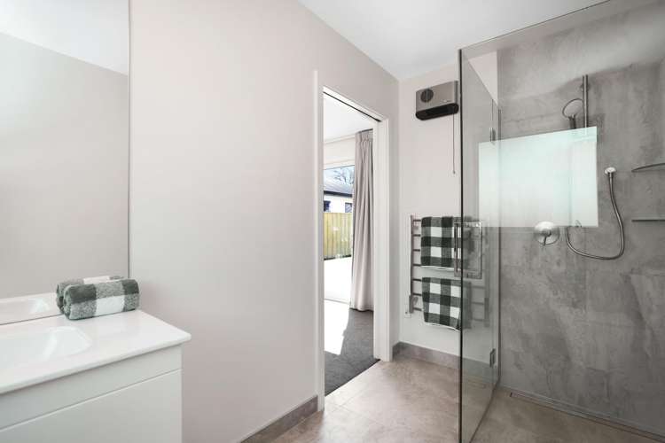 136A Farm Road Allenton_18