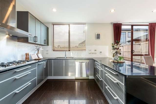 13 Heidi Crescent Flat Bush_3