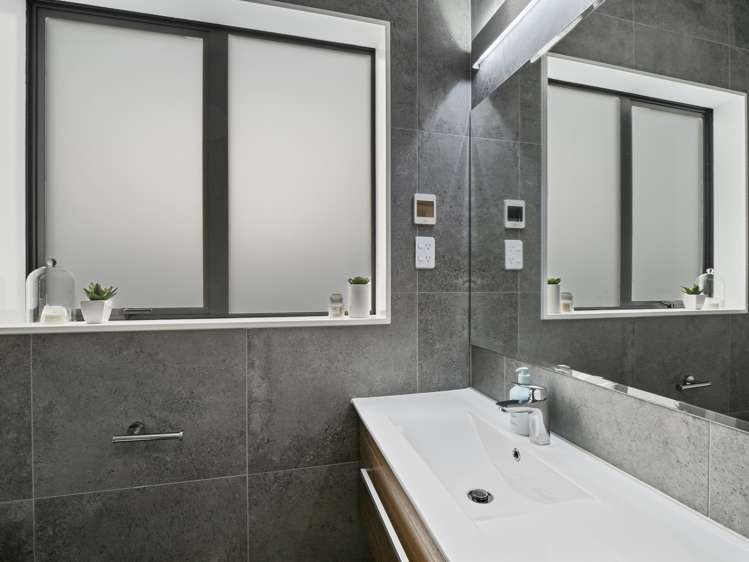 119 Godfrey Drive Orewa_26