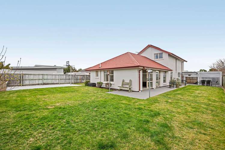 9 Linkwater Way Parklands_19