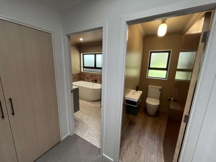 15 Sequoia Grove Merrilands_9