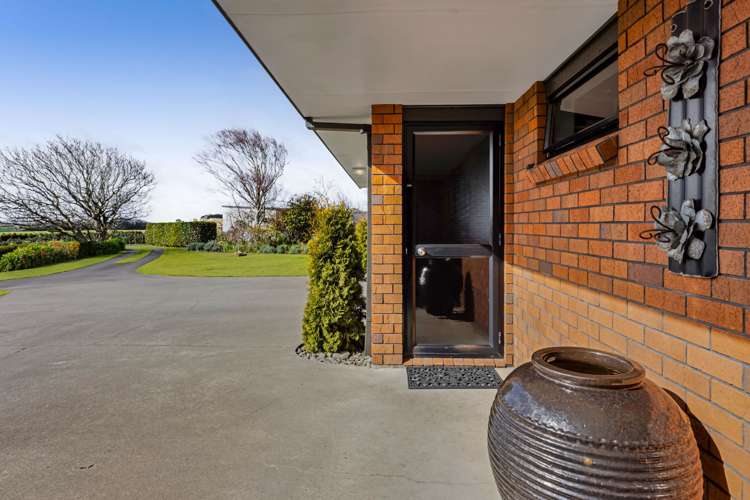 132 Ohangai Road Hawera_27