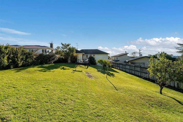67 McLeod Road_1