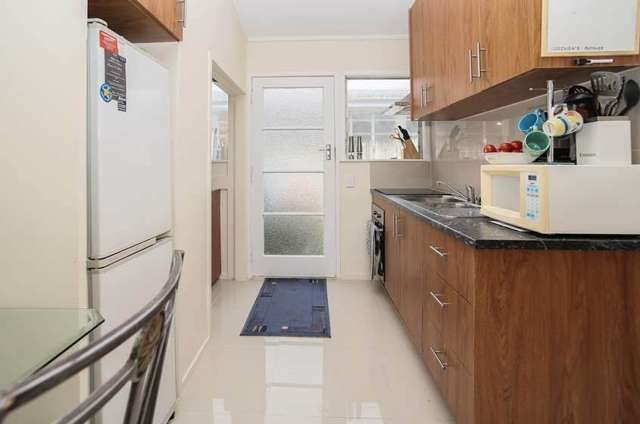 3/6 Almond Place Mount Wellington_1