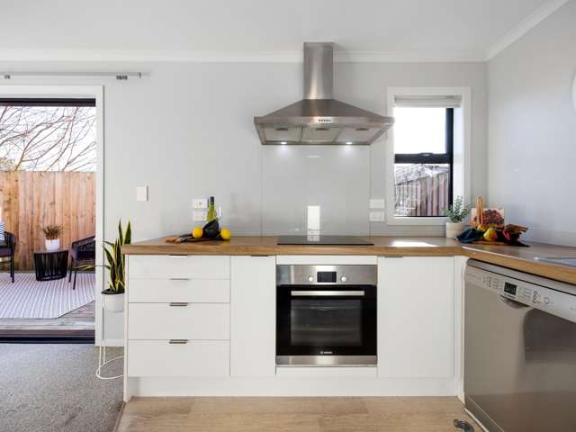5/3 Charlemont Street Whitiora_4