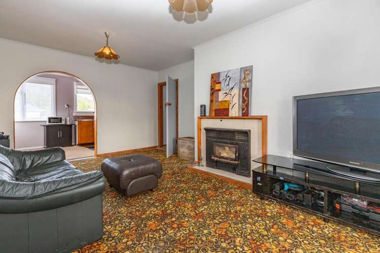 96 Hall Street Cobden_2