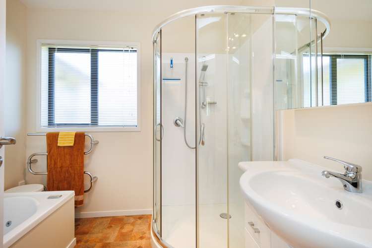 1078 Roberts Line Bunnythorpe_17