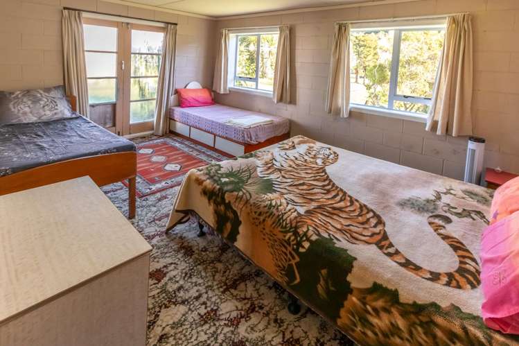 114 Short Street Kawhia_17