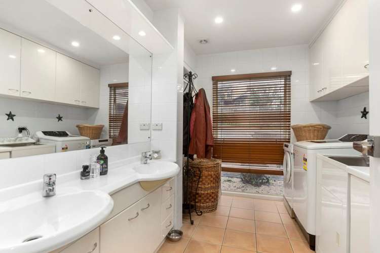 36 Cheriton Road Mellons Bay_19