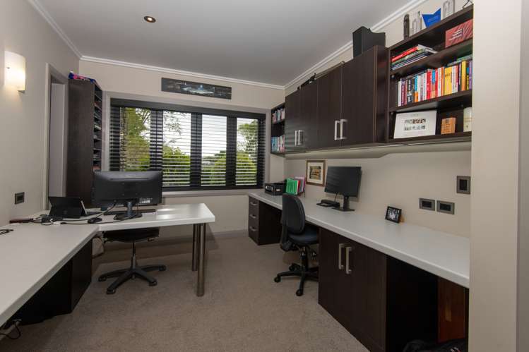 200 Holland Road Puketaha_14