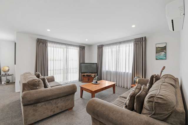 2 Dakota Place Burleigh_3