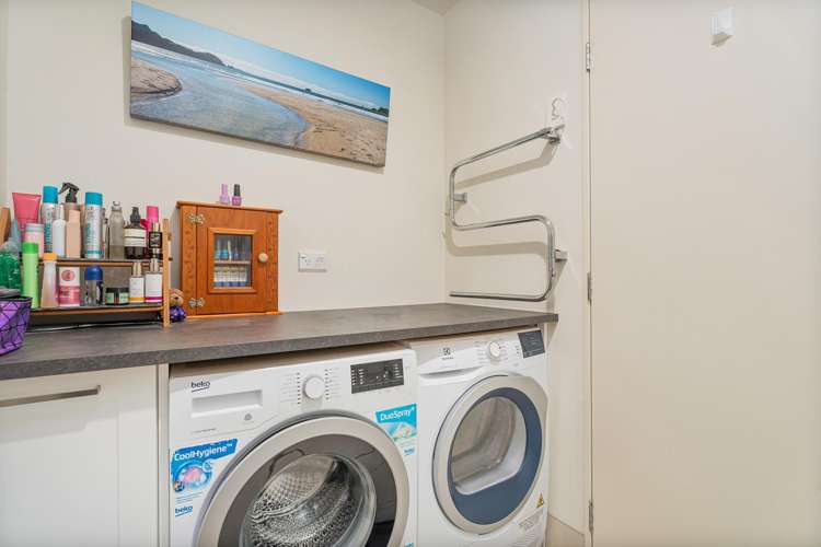 48/18 Eyre Street Whitianga_13