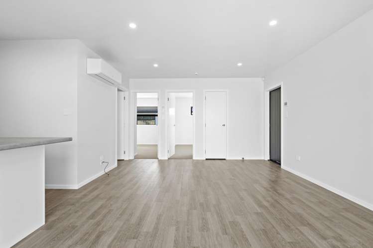 4/7 Fenwick Crescent 1076_2