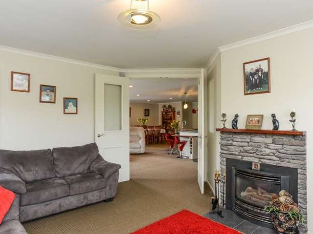 19 Tasman Drive Poraiti_4