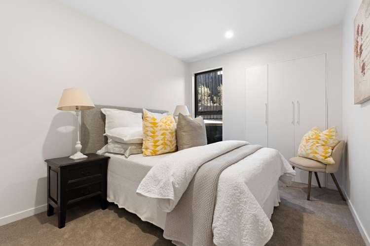 8a William Souter Street Forrest Hill_13