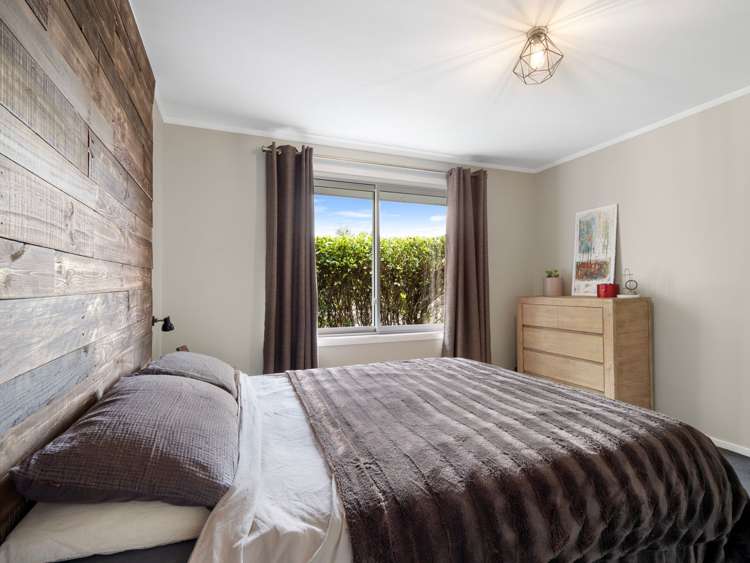 5 Darroch Street Fairy Springs_18