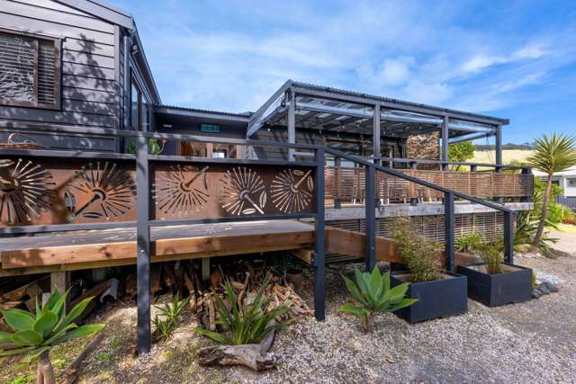 5 Waianga Place Omapere_2