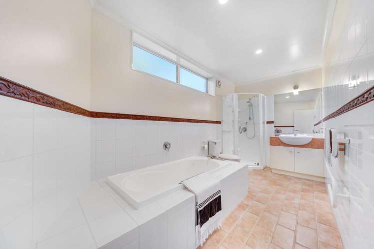 16 John Rymer Place Kohimarama_18