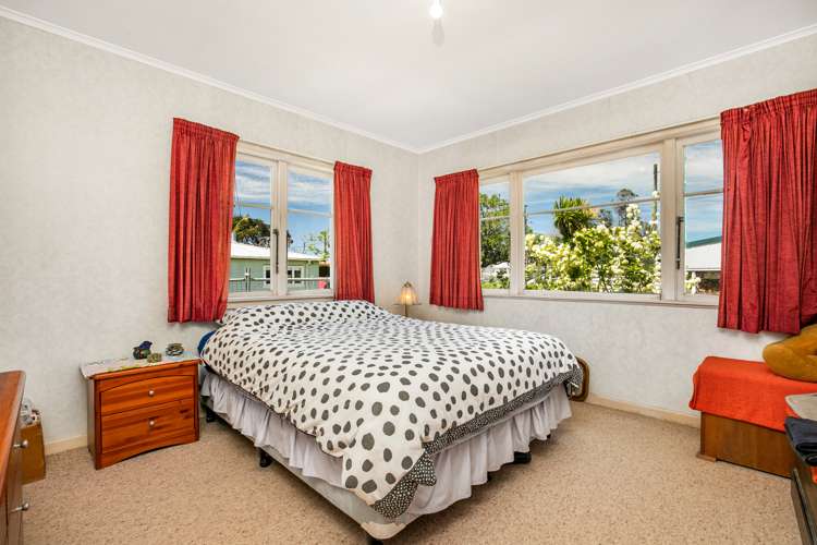 131 Seabrook Avenue New Lynn_14