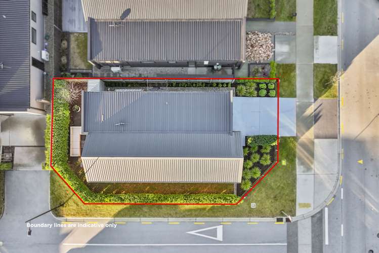 2 Matakanui Lane Wanaka_12