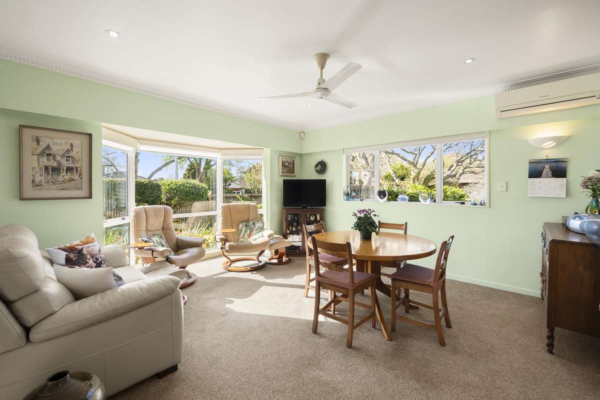 1 Donzella Place_1