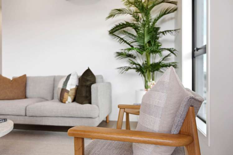 Unit102/2A Te Ara Taurapa_2