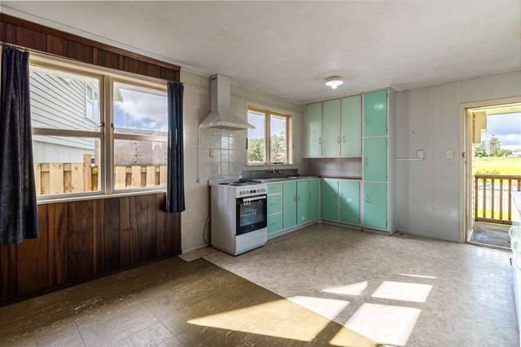 34 Kirrie Avenue Te Atatu South_7