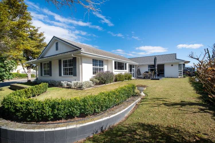 2 Woodford Heights Havelock North_9