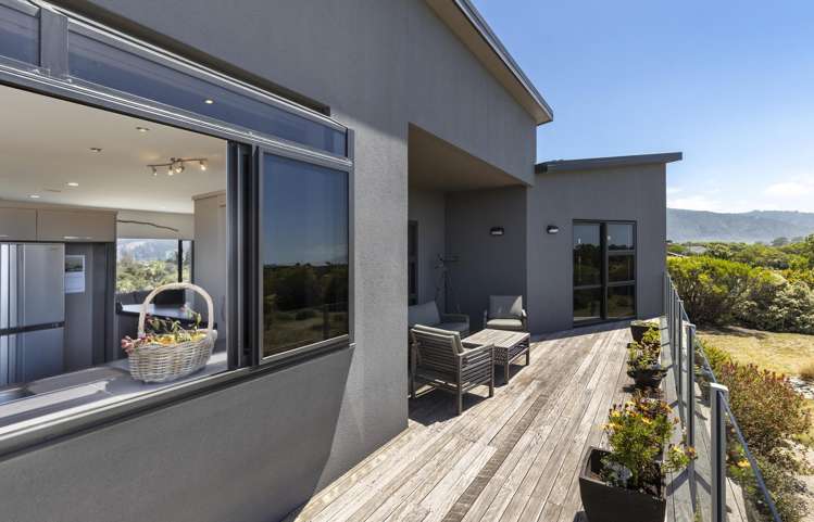 22 Edgewater Place Rarangi_32