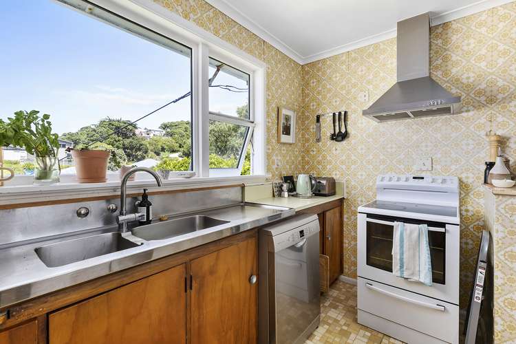 14 Ribble Street Island Bay_6