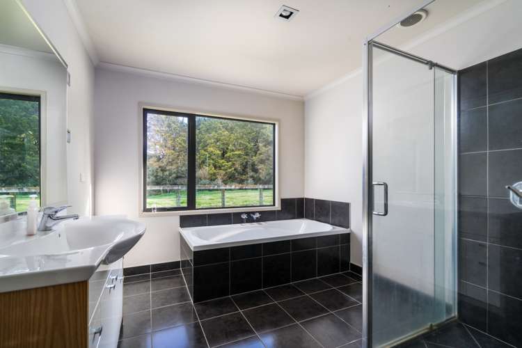 1443 Poihipi Road Oruanui_14